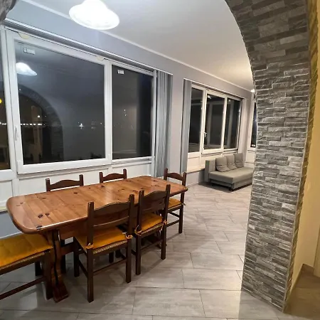 Casa de hóspedes Villarussoroma 4*